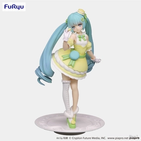 Mythical Beast "Character Vocal Series 01 Hatsune Miku" Exc??d Creative Figure SweetSweets-Citron Macaroon Ver.-