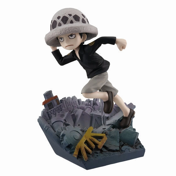 Paper Model Loyal Friend G.E.M. Series "One Piece" Trafalgar Law RUN! RUN! RUN!