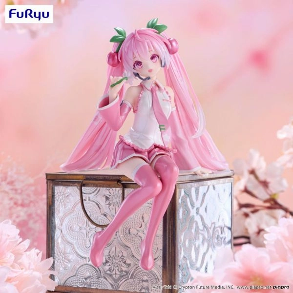 Action Decor PVC Figure Vocaloid Hatsune Miku Noodle Stopper Figure Sakura Miku 2024 Pearl Color Ver.