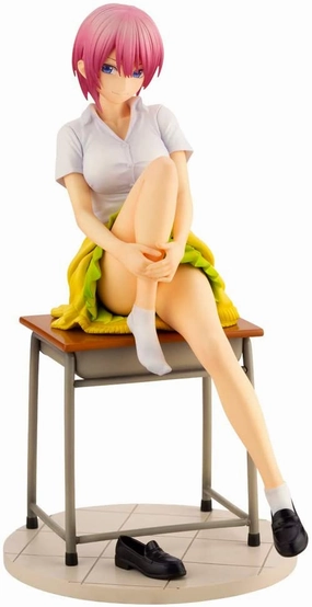 "The Quintessential Quintuplets/Gotoubun no Hanayome" Nakano Ichika (Kotobukiya) Gold Leaf Fantasy Model