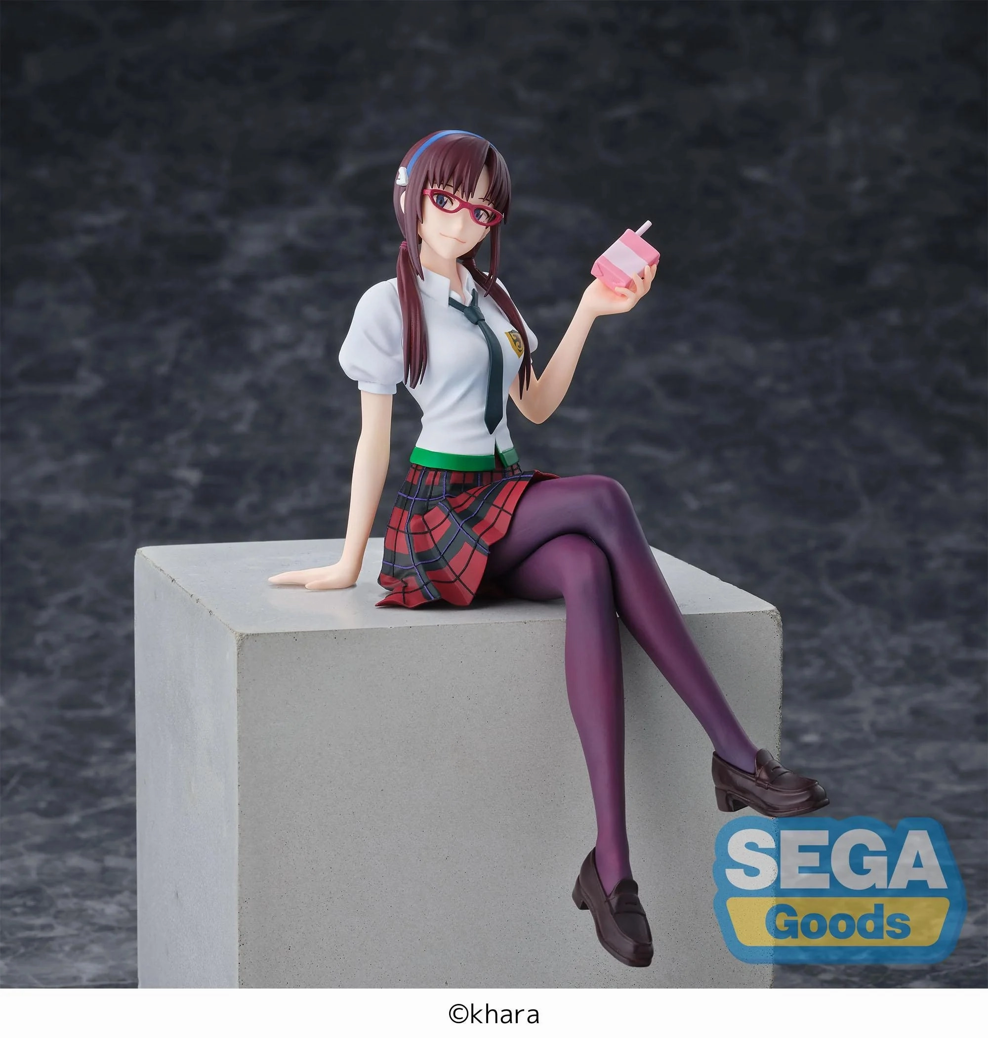 "Rebuild of Evangelion" Premium Perching Figure Makinami Mari Illustrious Chibi Art Fantasy Character