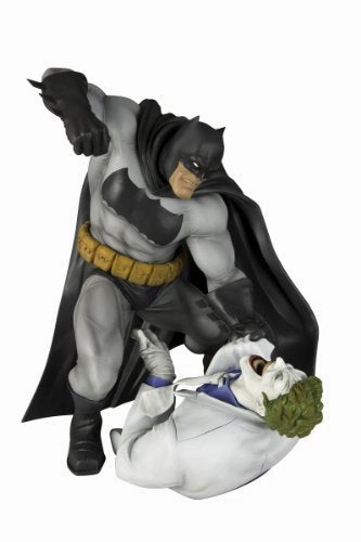 Fish Replica Loyal Friend Batman Joker 1/6 ARTFX Statue Batman: The Dark Knight Returns - Kotobukiya